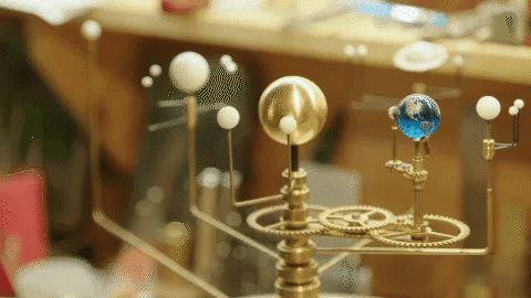 Grand Orrery Model Handcrafted Brass Solar System Replica (9 Planets & 5 Moons) viva vista